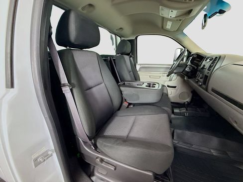 Used 2014 GMC Sierra 3500 W/T AWD/4WD image 20