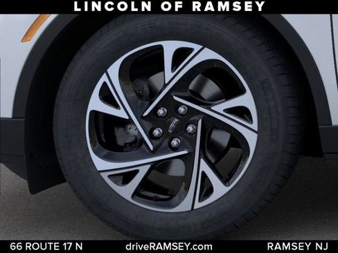 New 2026 Lincoln Nautilus Premier w/ Equipment Group 102A AWD/4WD image 20