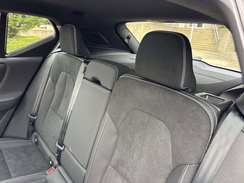 New 2026 Volvo XC40 B5 Ultra w/ Protection Package Premier AWD/4WD image 26