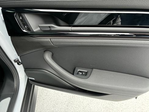 New 2026 Porsche Panamera image 23