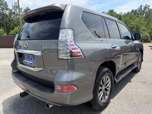 Used 2014 Lexus GX 460 Luxury w/ Driver Support Package AWD/4WD image 4