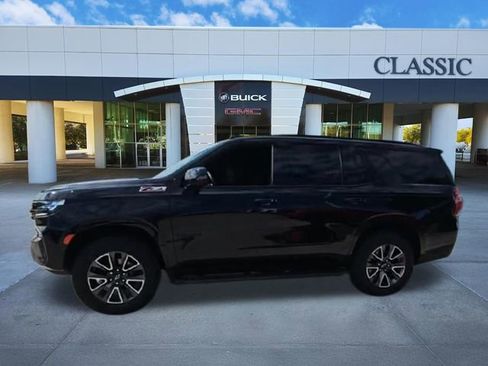 Used 2024 Chevrolet Tahoe Z71 w/ Luxury Package image 4