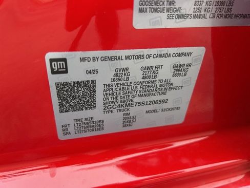 Used 2025 Chevrolet Silverado 2500 Custom w/ Custom Value Package image 35