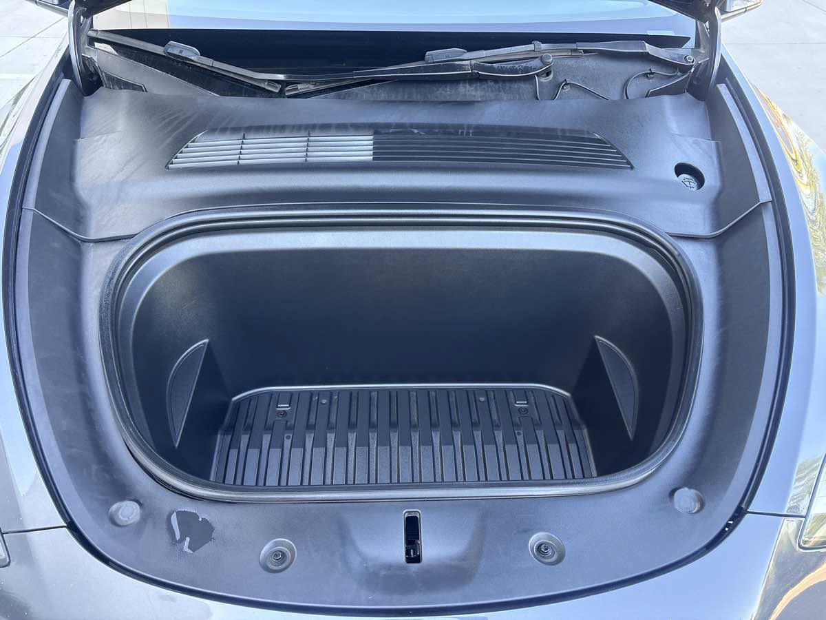 Used 2021 Tesla Model Y Long Range AWD/4WD image 10