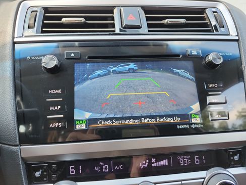 Used 2017 Subaru Outback 3.6R Touring w/ Popular Package #5A AWD/4WD image 21