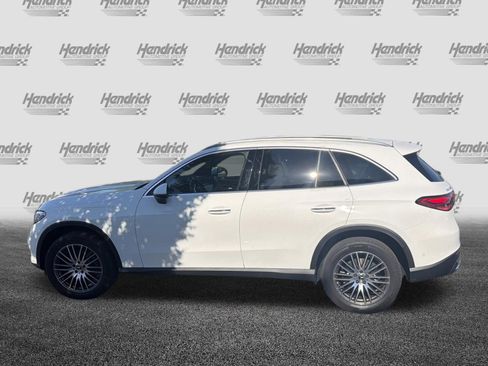 Used 2023 Mercedes-Benz GLC 300 4MATIC image 7
