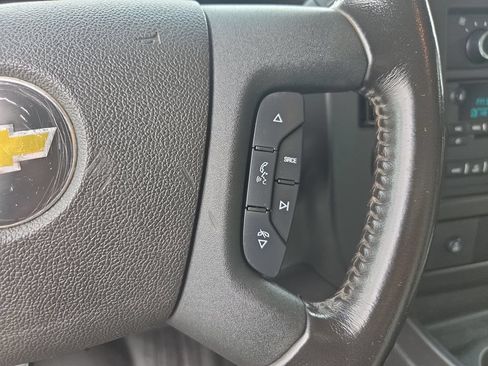 Used 2021 Chevrolet Express 3500 w/ Power Convenience Package RWD image 17