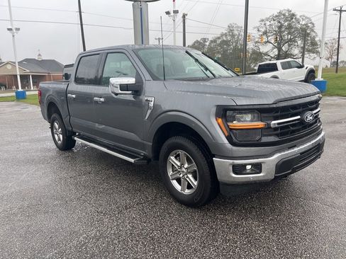 Used 2024 Ford F150 XLT w/ Equipment Group 302A MID image 3