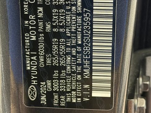 Used 2025 Genesis GV80 2.5T Standard AWD/4WD image 44