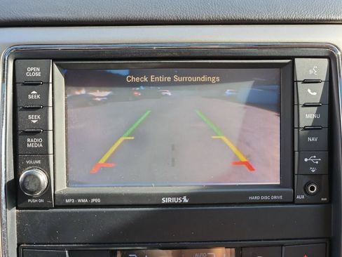 Used 2013 Jeep Grand Cherokee Overland w/ Advance Technology Group AWD/4WD image 31