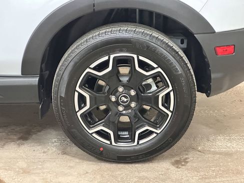 New 2026 Ford Bronco Sport Outer Banks w/ Outer Banks Tech Package+ AWD/4WD image 41