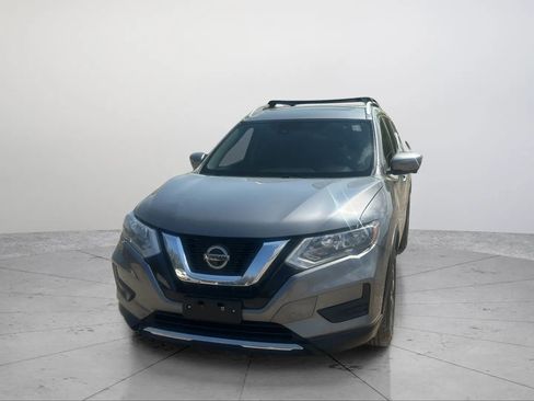 Used 2019 Nissan Rogue SV w/ Sun & Sound Touring Package AWD/4WD image 16