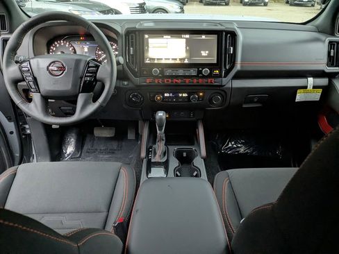 New 2025 Nissan Frontier PRO-4X w/ Pro Convenience Package AWD/4WD image 23