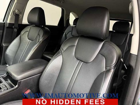Used 2024 Kia Sorento S FWD image 13
