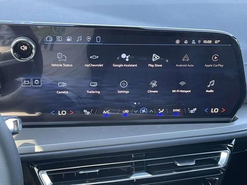 New 2026 Chevrolet Traverse LT w/ Driver Confidence Package image 25