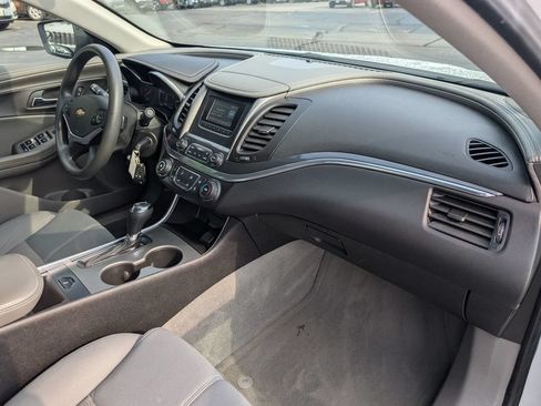 Used 2017 Chevrolet Impala LS w/ Protection Package FWD image 30