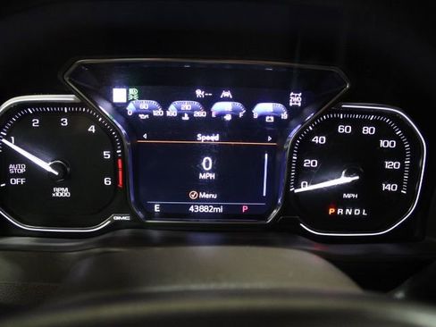 Used 2022 GMC Sierra 1500 Denali w/ Driver Alert Package II AWD/4WD image 41