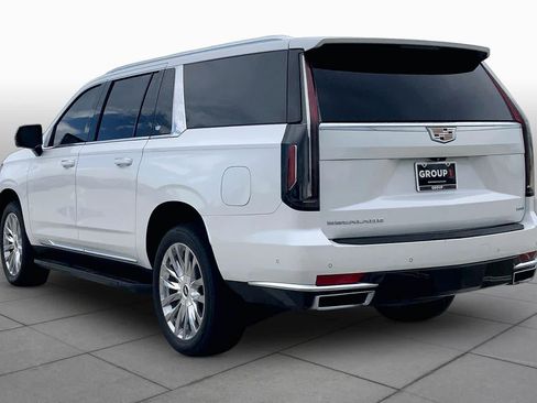 Used 2023 Cadillac Escalade ESV Premium Luxury AWD/4WD image 12