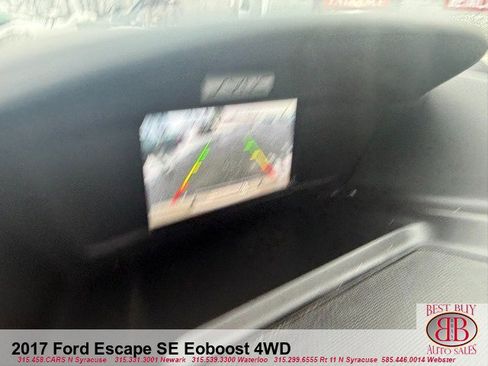 Used 2017 Ford Escape SE image 24