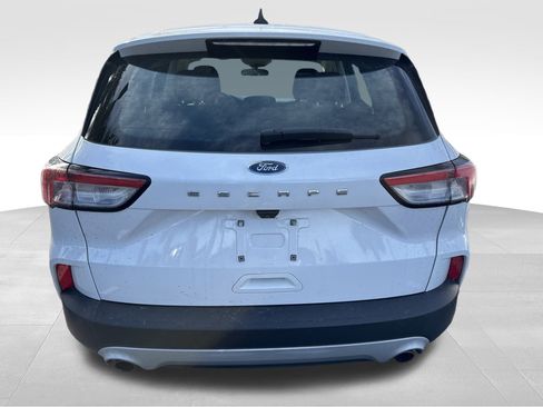 Used 2020 Ford Escape S image 5