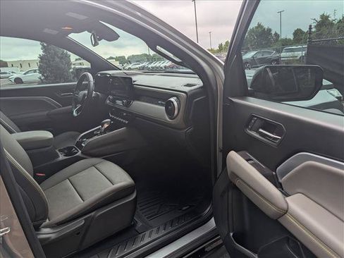 Used 2024 Chevrolet Colorado ZR2 w/ ZR2 Bison Edition AWD/4WD image 12