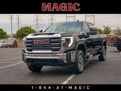 New 2026 GMC Sierra 3500 SLT w/ SLT Premium Package
