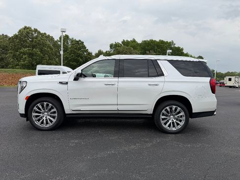 Used 2022 GMC Yukon Denali AWD/4WD image 7