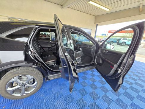 Used 2023 Ford Escape ST-Line w/ Tech Pack #1 image 29