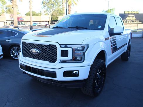 Used 2018 Ford F150 Lariat w/ Equipment Group 502A Luxury AWD/4WD image 4