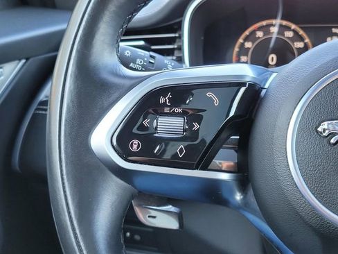 Used 2025 Jaguar F-PACE R-Dynamic S image 26