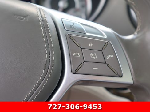 Used 2014 Mercedes-Benz SL 550 image 22