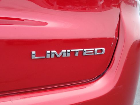 Used 2025 Jeep Compass Limited AWD/4WD image 7