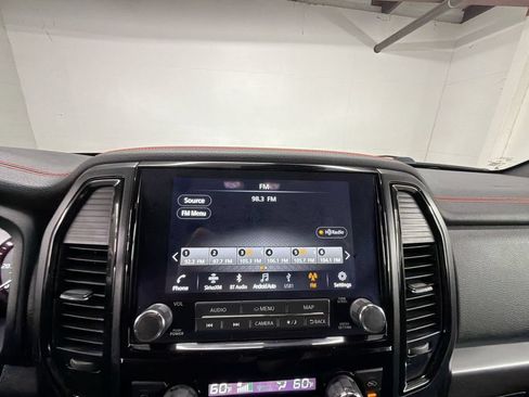 Used 2021 Nissan Titan PRO-4X w/ Pro-4x Utility Package AWD/4WD image 13