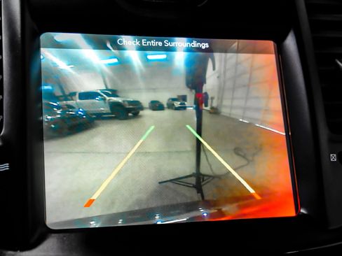 Used 2017 Chrysler 300 S w/ S Model Appearance Package RWD image 28