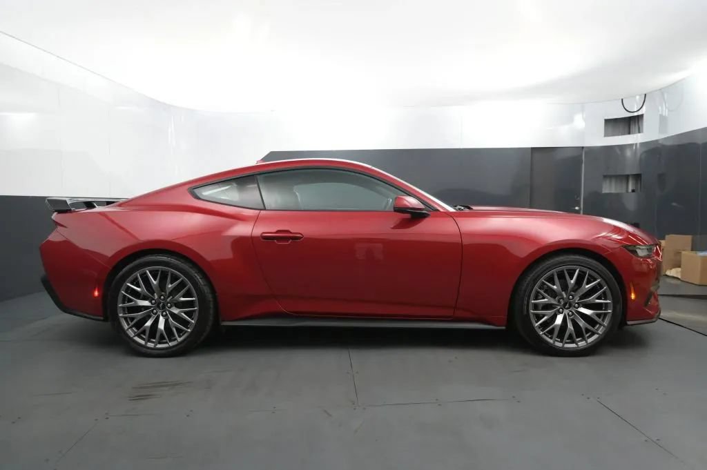 Used 2024 Ford Mustang Premium RWD image 6
