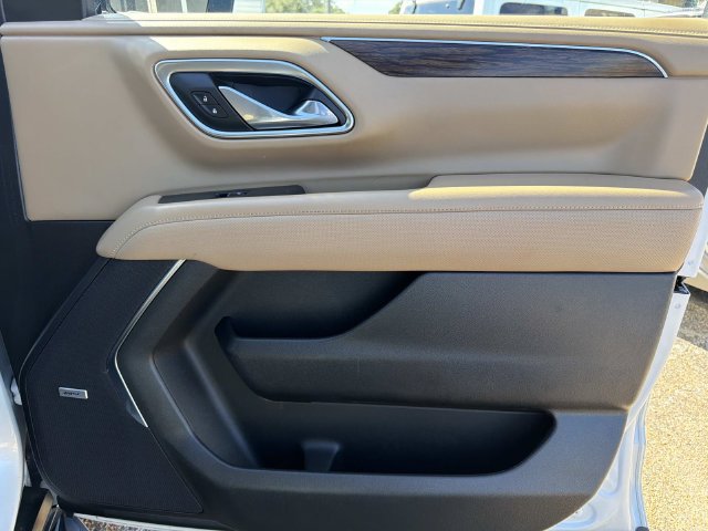 Used 2024 Chevrolet Tahoe Premier RWD image 17
