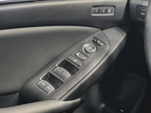 Used 2021 Honda Accord Touring image 23