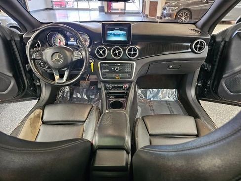 Used 2016 Mercedes-Benz CLA 250 image 9