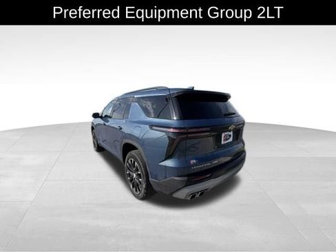 Certified 2025 Chevrolet Traverse LT w/ Sun and Wheel Package AWD/4WD image 5