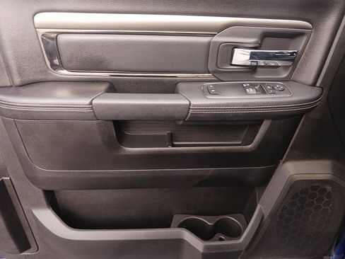 Used 2018 RAM 1500 Sport image 25