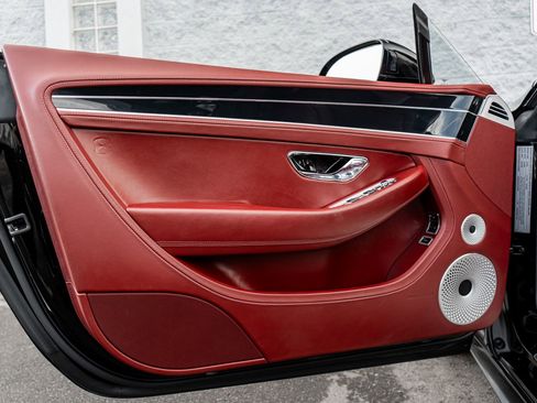 Certified 2020 Bentley Continental GT image 25