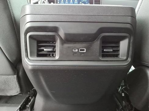 Used 2024 Chevrolet Silverado 1500 LT Trail Boss w/ Convenience Package II AWD/4WD image 30
