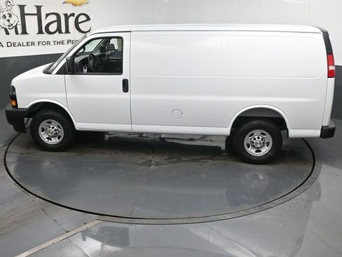 New 2026 Chevrolet Express 2500 image 21