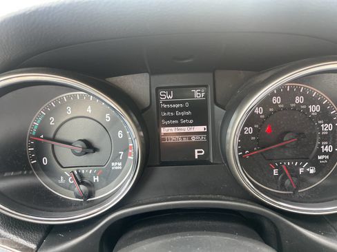 Used 2012 Jeep Grand Cherokee Laredo image 15