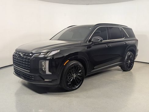Used 2024 Hyundai Palisade Calligraphy AWD/4WD image 3