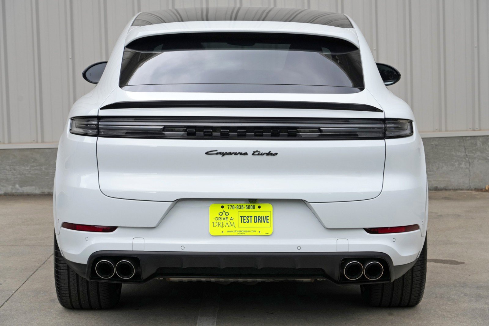 Used 2024 Porsche Cayenne Turbo AWD/4WD image 59