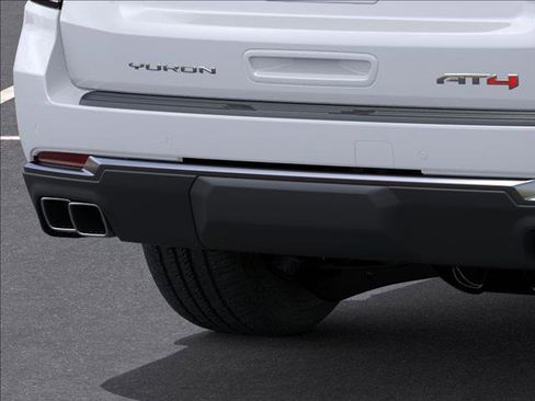 New 2026 GMC Yukon AT4 Ultimate AWD/4WD image 14