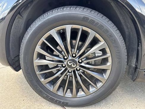 Used 2023 INFINITI QX80 Premium Select w/ Cargo Package AWD/4WD image 9