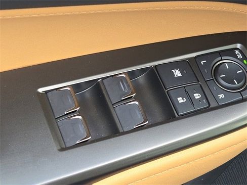 Certified 2025 Lexus NX 350 AWD image 11