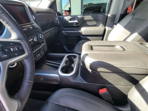 Used 2020 Chevrolet Silverado 2500 LTZ w/ LTZ Premium Package image 30